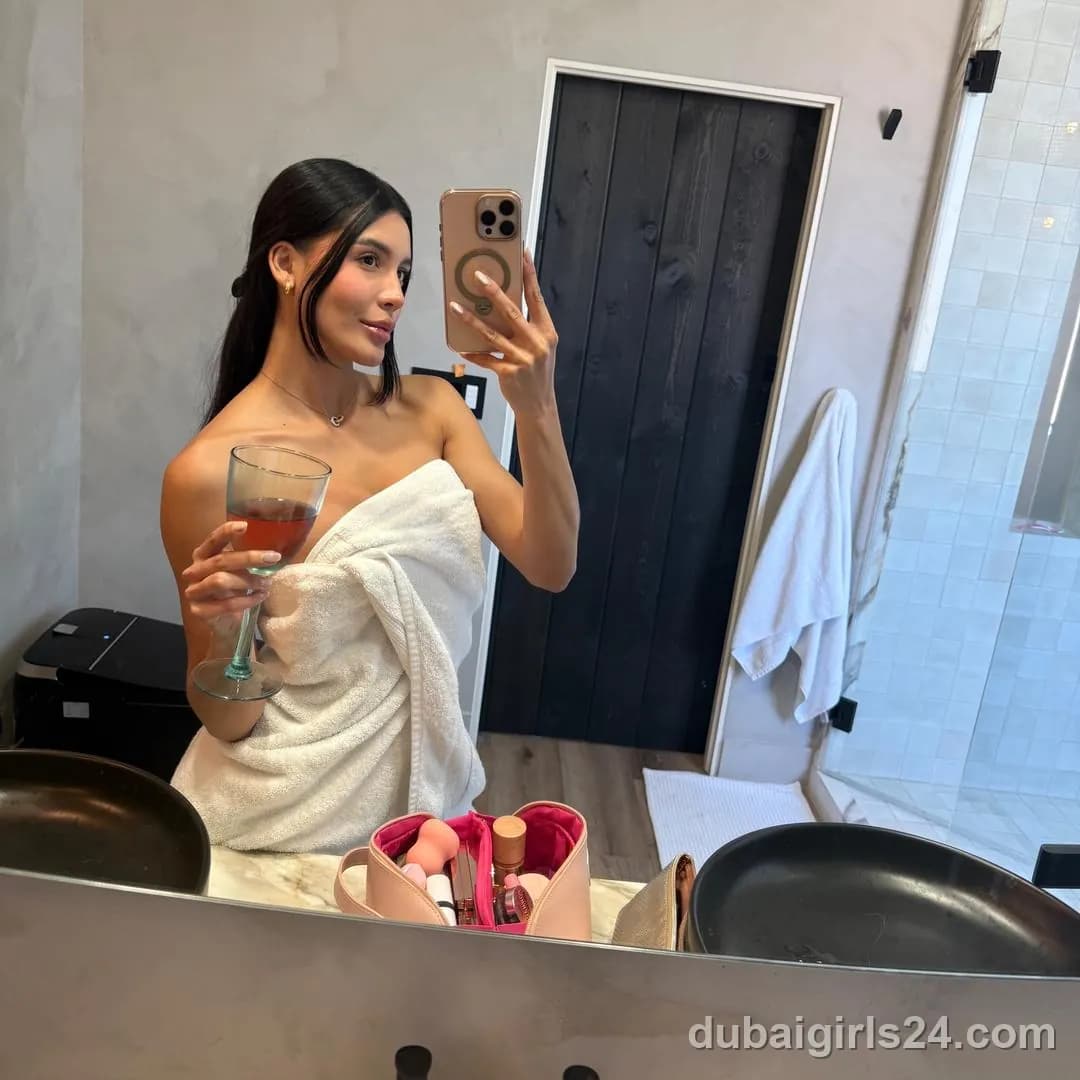 Zeynep, German escort in Bur Dubai, Dubai