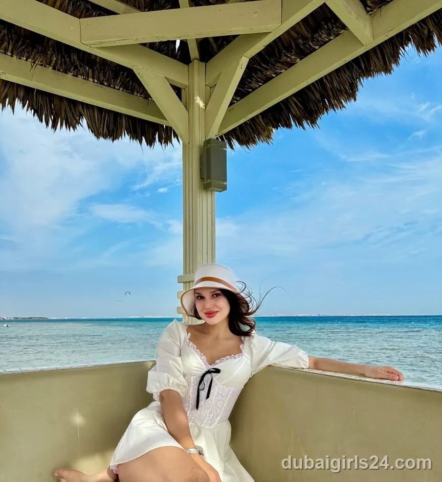 Bibi, Japanese escort in Palm Jumeirah, Dubai — photo 2