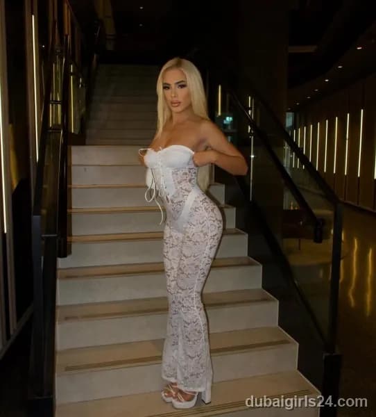 Siri, Colombian escort in Palm Jumeirah, Dubai — photo 6