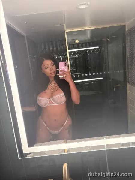 Sonia, Colombian escort in JVC, Dubai — photo 3