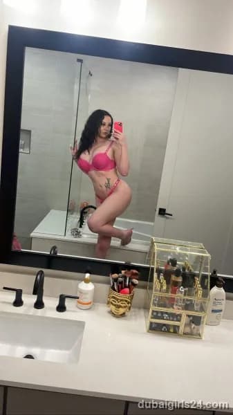 Zeinab, Belarusian escort in Bur Dubai, Dubai