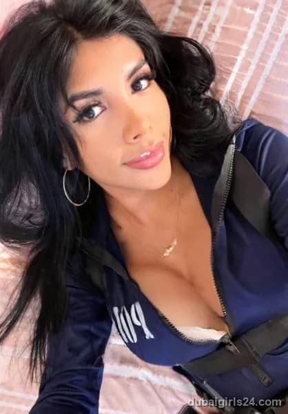 Yulia, Korean escort in Palm Jumeirah, Dubai