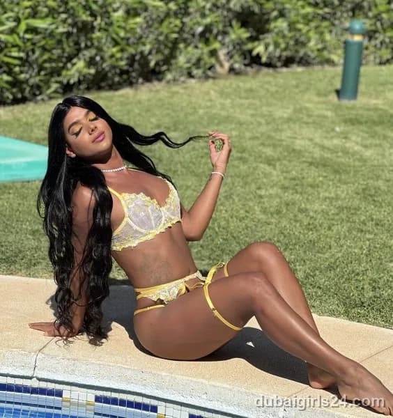 Magdalena, Colombian escort in Deira, Dubai