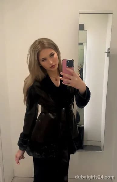 Capucine, British escort in Bur Dubai, Dubai — photo 2