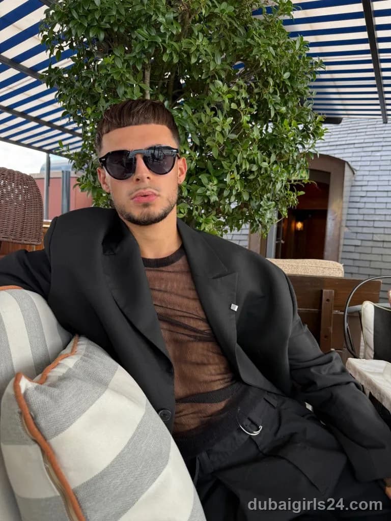 Vadim, British escort in Dubai Marina, Dubai
