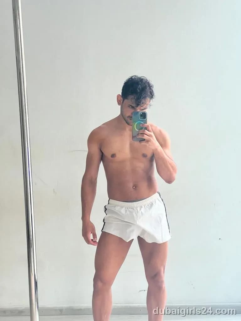 Mehdi, Colombian escort in JVC, Dubai — photo 4