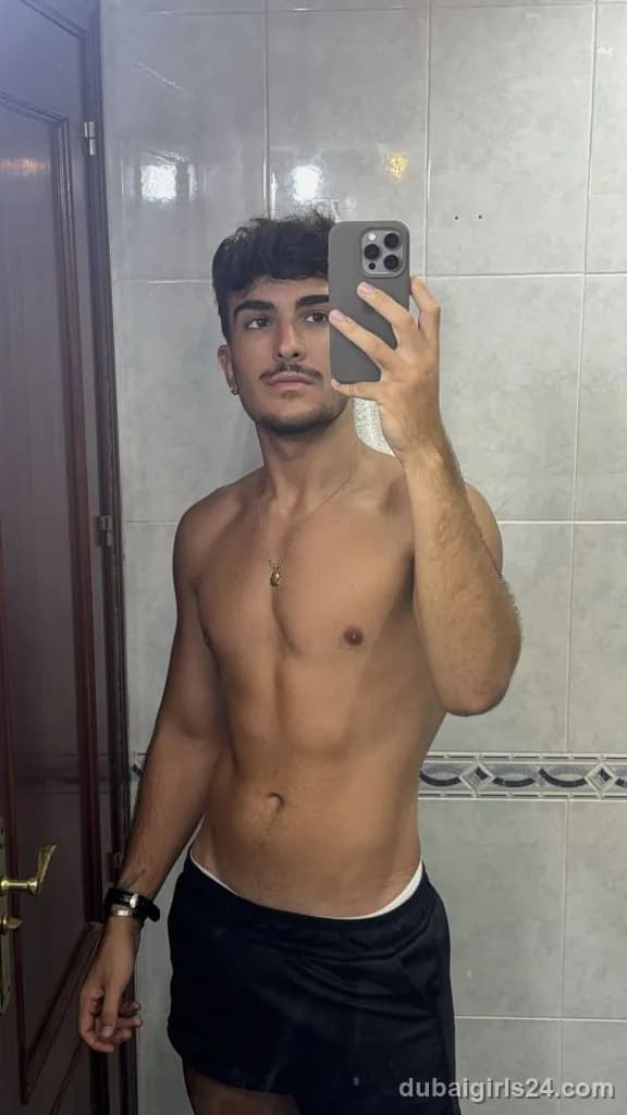 Albert, Brazilian escort in Downtown Dubai, Dubai — photo 3