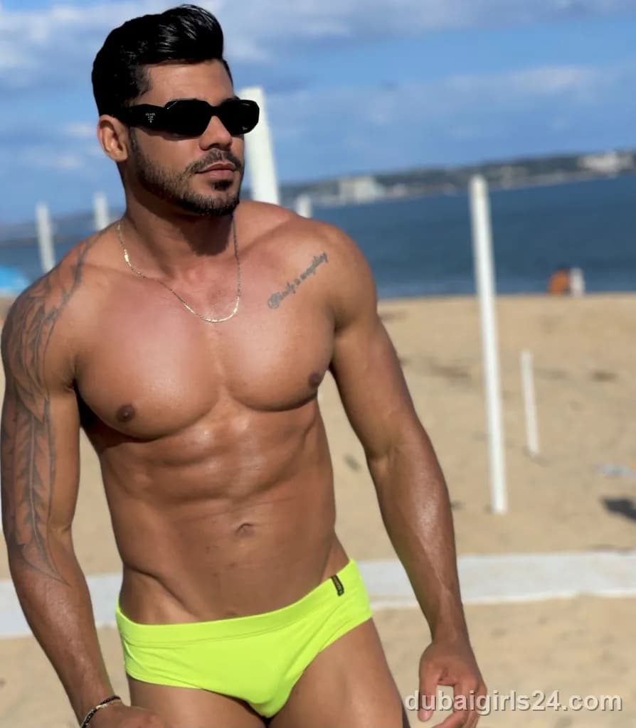 Anton, Colombian escort in Deira, Dubai — photo 4