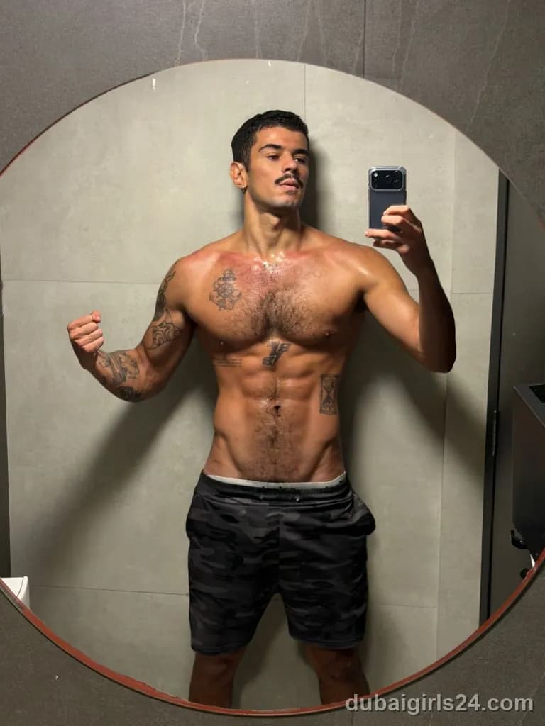 Giorgio, Colombian escort in Downtown Dubai, Dubai