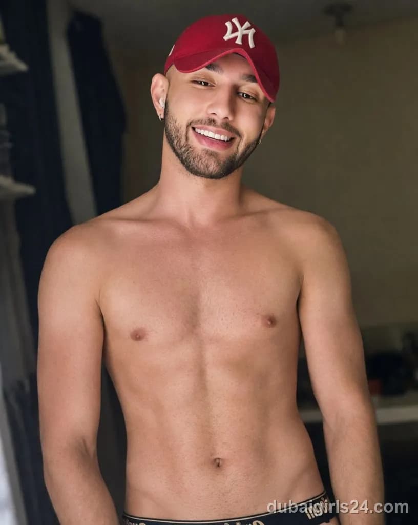Tomas, Brazilian escort in JVC, Dubai — photo 2