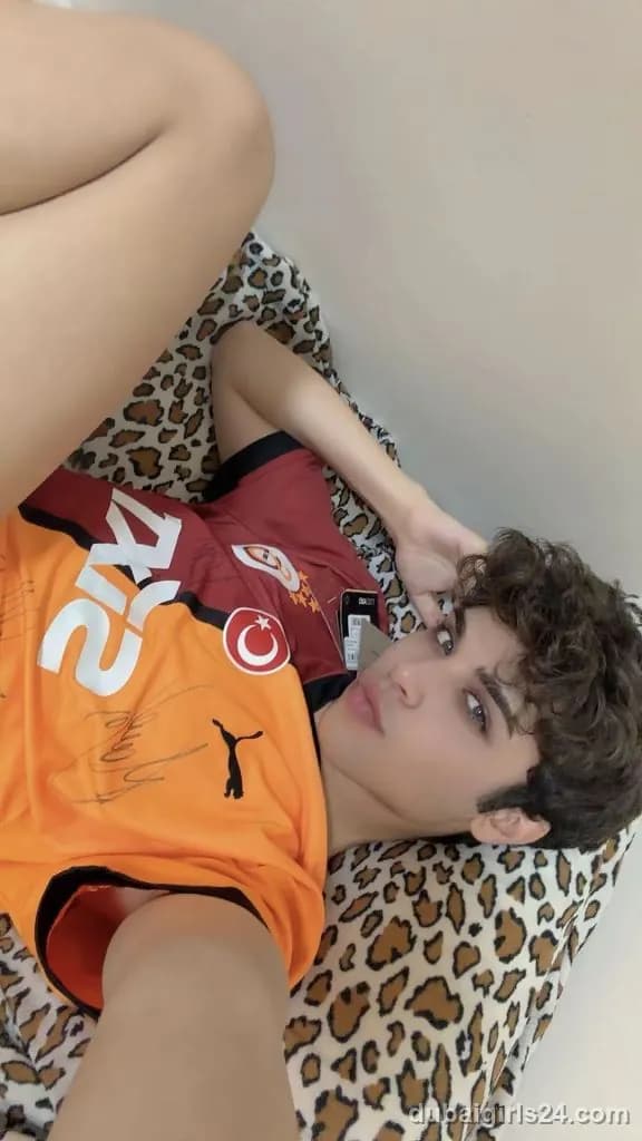 Carlos, Brazilian escort in Deira, Dubai
