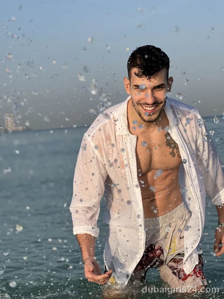 Tarek, Belarusian escort in Business Bay, Dubai — photo 5