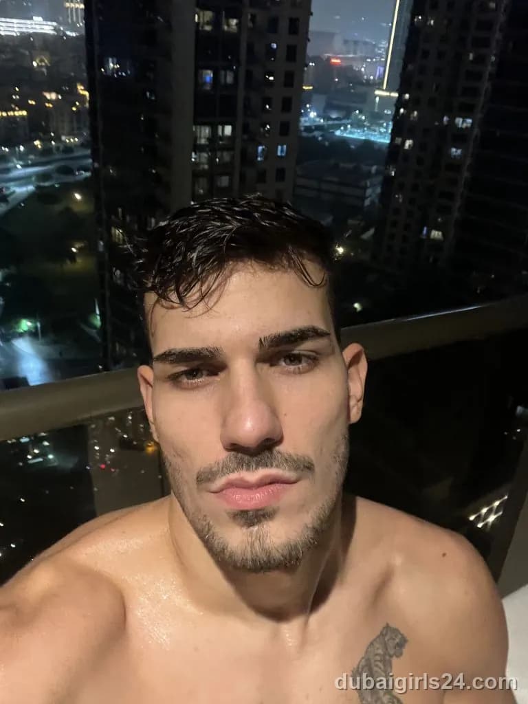 Tarek, Belarusian escort in Business Bay, Dubai — photo 6