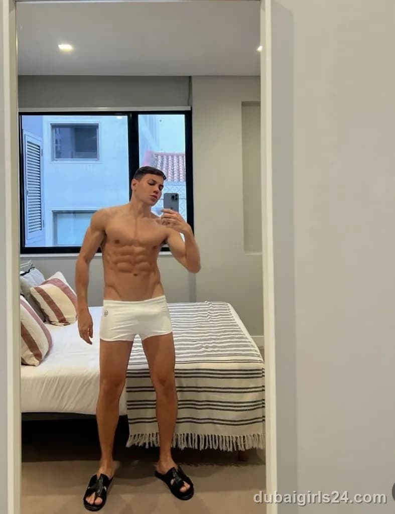 Damien, Colombian escort in Dubai Marina, Dubai — photo 4