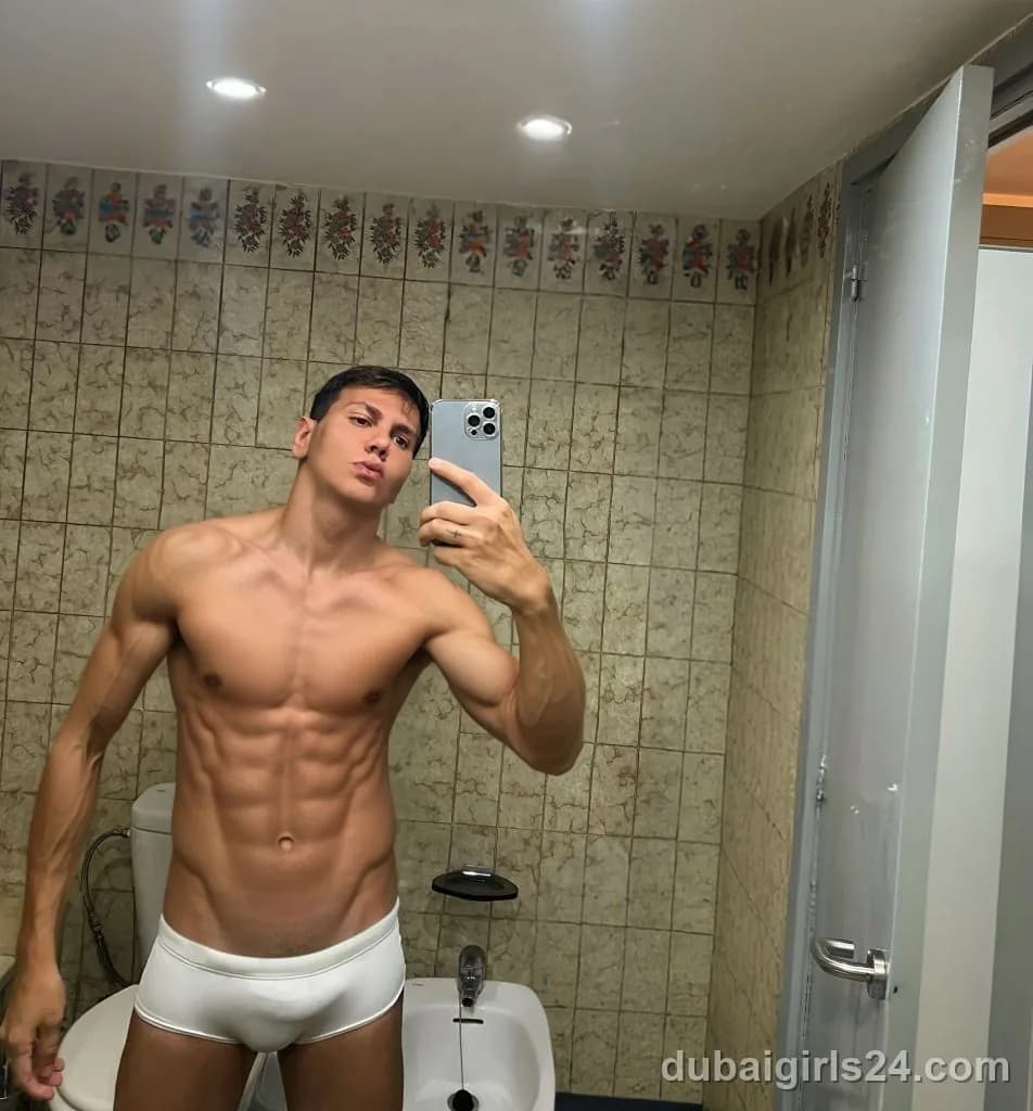 Damien, Colombian escort in Dubai Marina, Dubai — photo 5