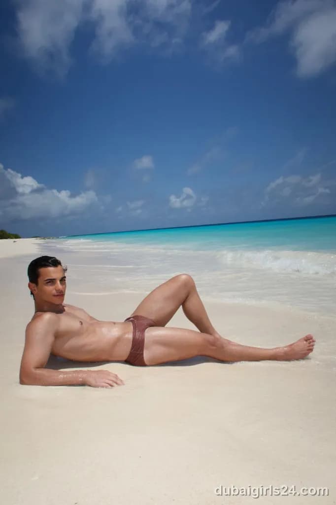 Vito, Brazilian escort in Business Bay, Dubai — photo 3