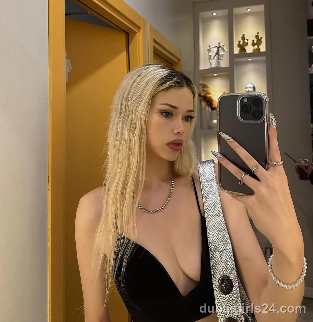 Esme, Indonesian escort in Palm Jumeirah, Dubai — photo 5