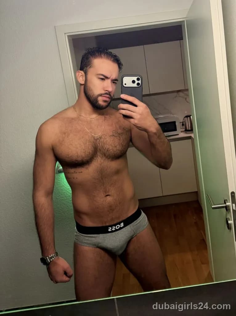 Victor, Colombian escort in JBR, Dubai