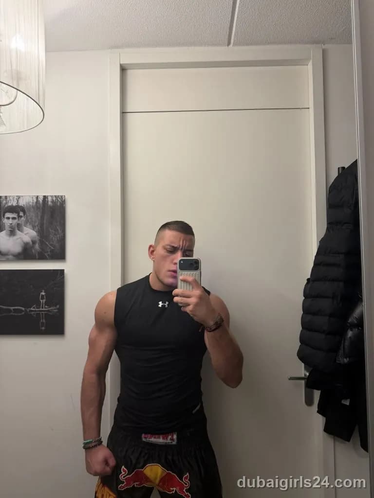 Jorge, Russian escort in Deira, Dubai — photo 4