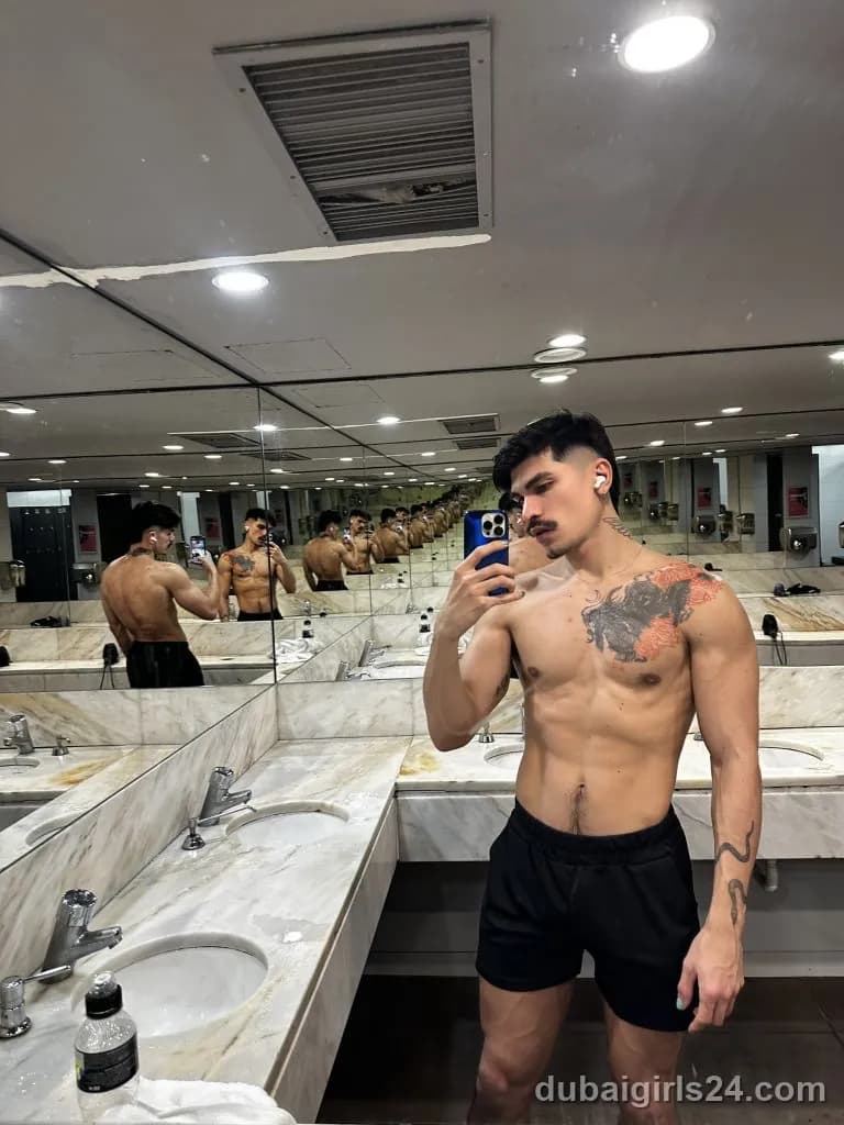 Aleksandr, Colombian escort in Bur Dubai, Dubai — photo 2