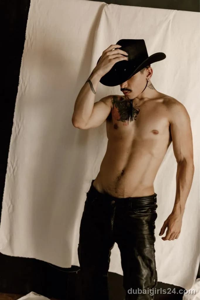 Aleksandr, Colombian escort in Bur Dubai, Dubai — photo 4