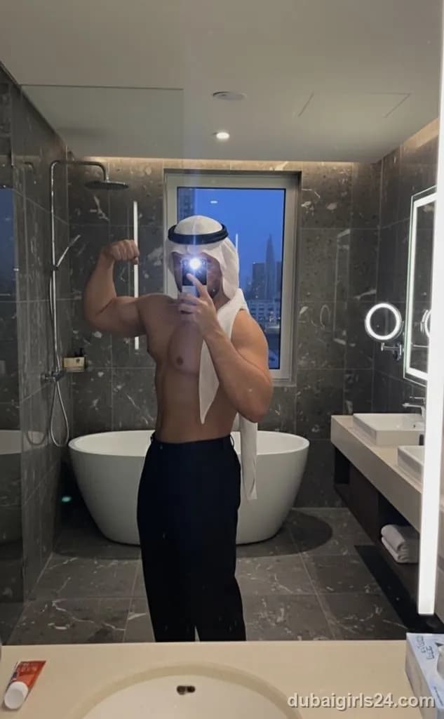 Jamal, Brazilian escort in JVC, Dubai — photo 4