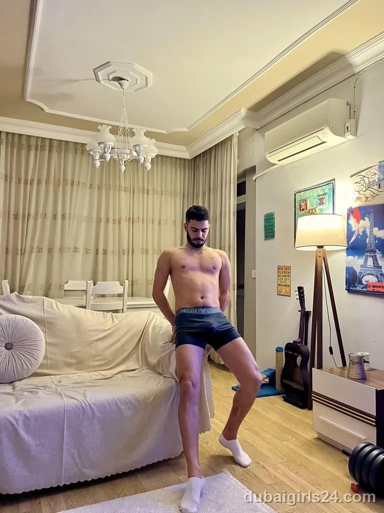 Piero, Brazilian escort in JVC, Dubai — photo 5