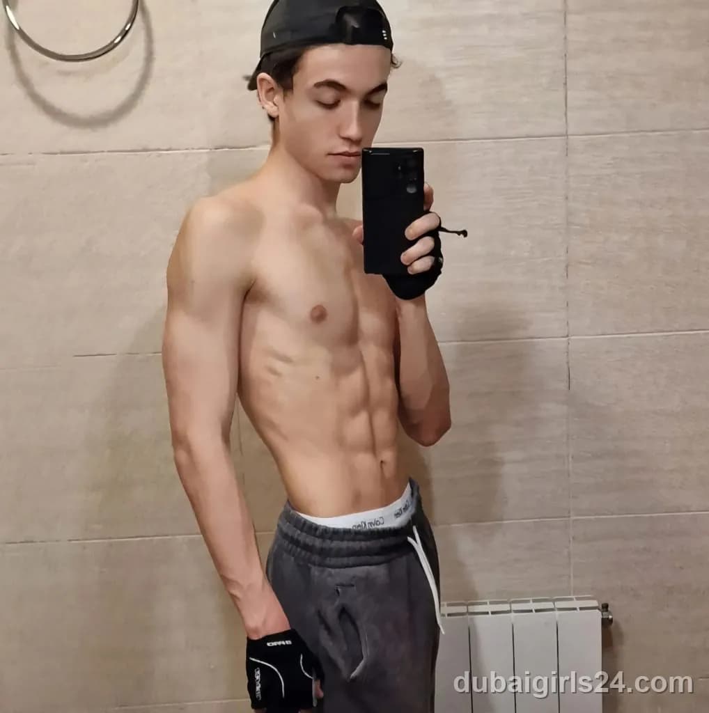 Matteo, Brazilian escort in Business Bay, Dubai — photo 5