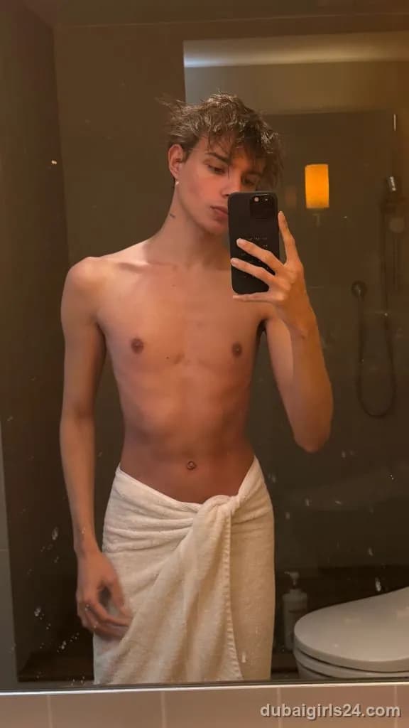 Fabian, British escort in Dubai Marina, Dubai