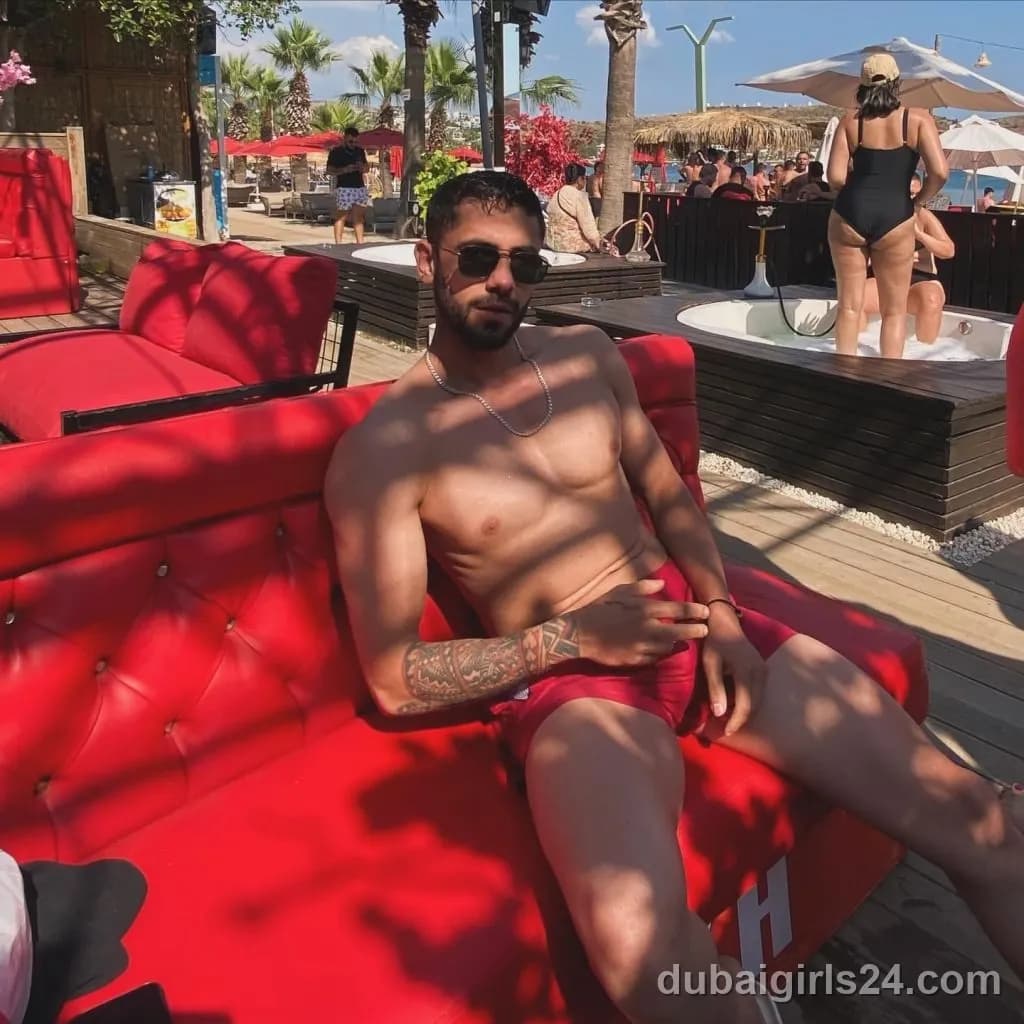 Yaroslav, British escort in Downtown Dubai, Dubai