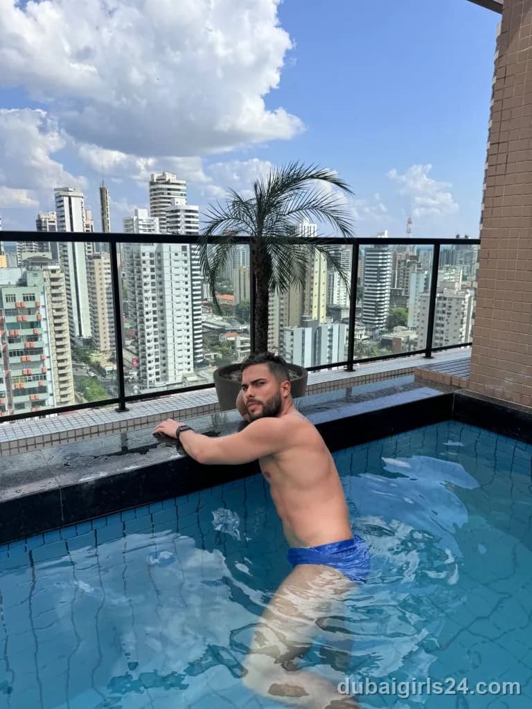 Tobias, Brazilian escort in JVC, Dubai — photo 3