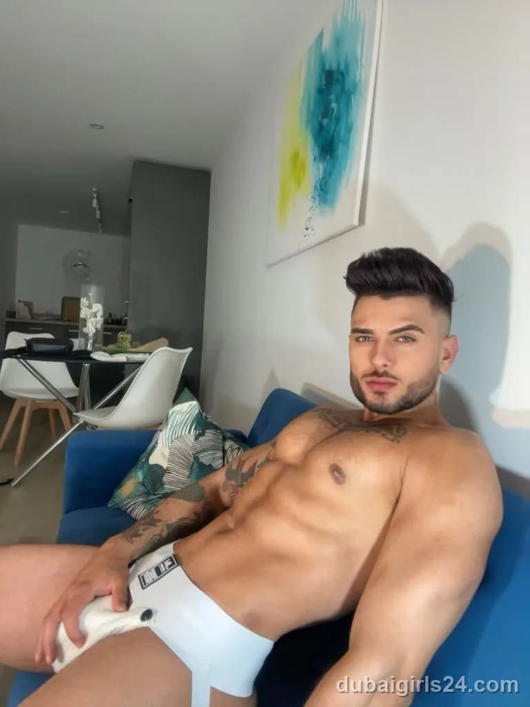 Osman, Colombian escort in Downtown Dubai, Dubai